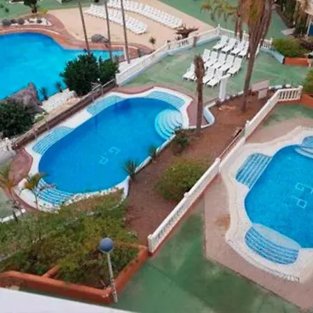 Tropical Piscina Golf Del Sur * Сан Мигель